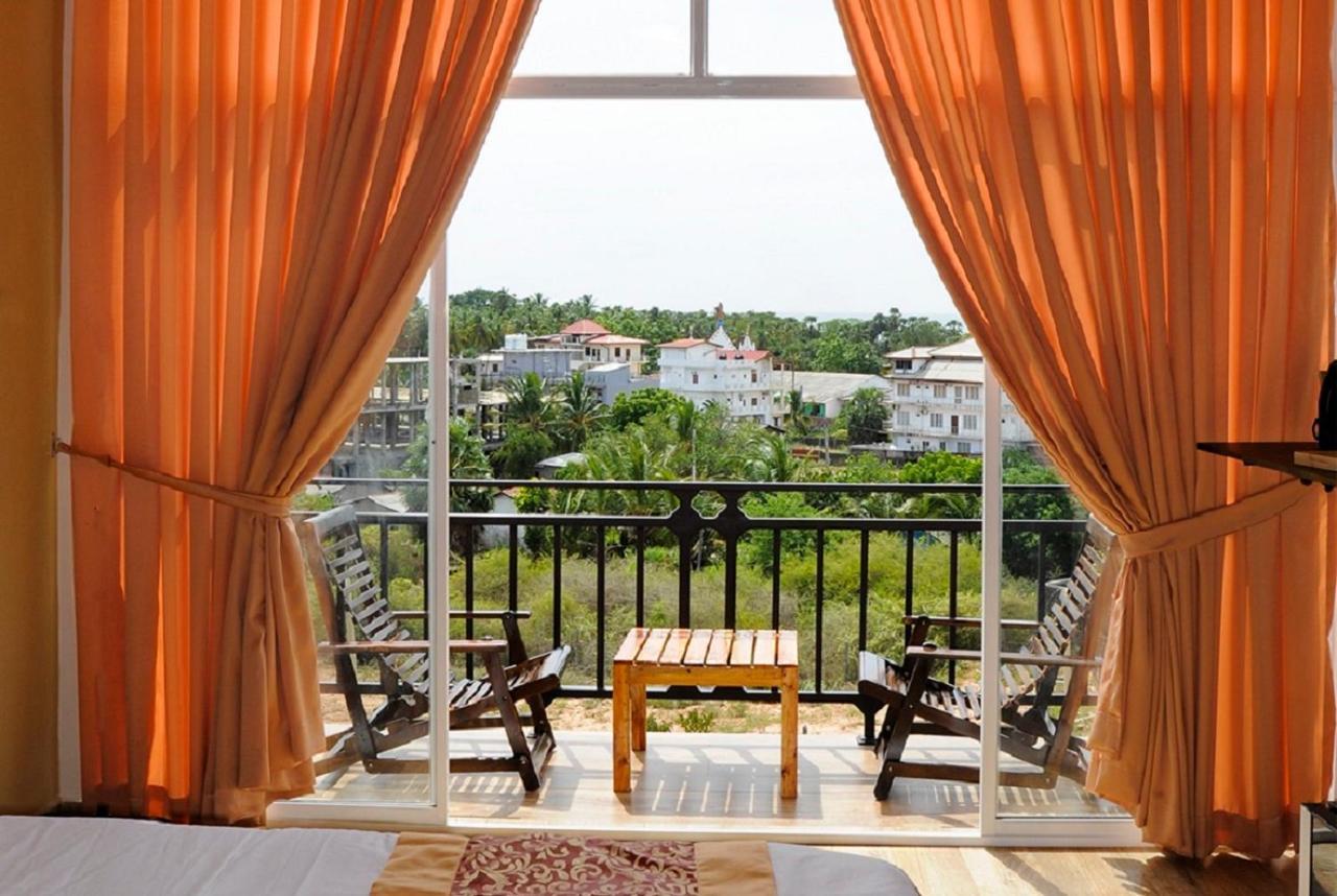Woodycrest Hotel Trincomalee Luaran gambar