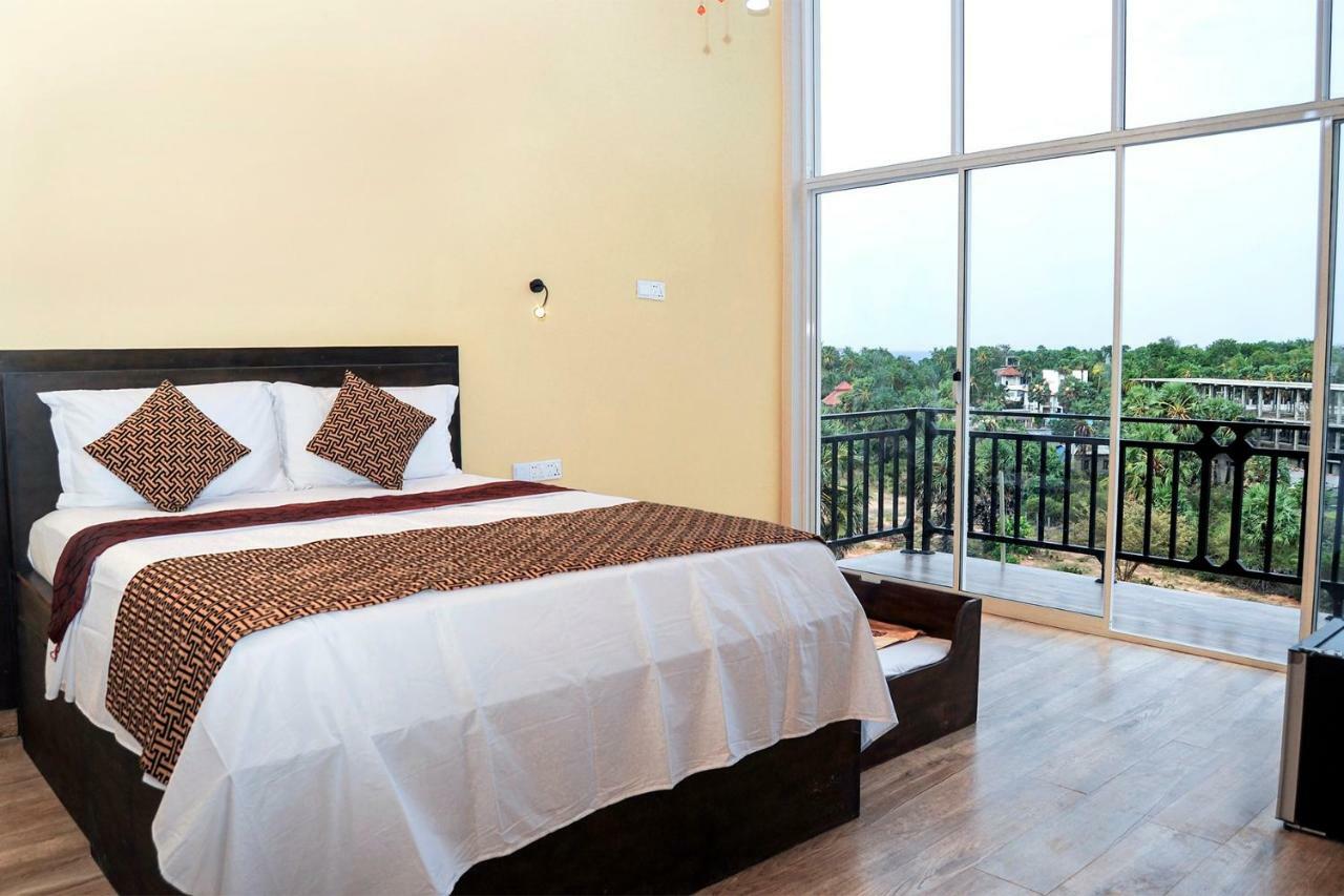 Woodycrest Hotel Trincomalee Luaran gambar